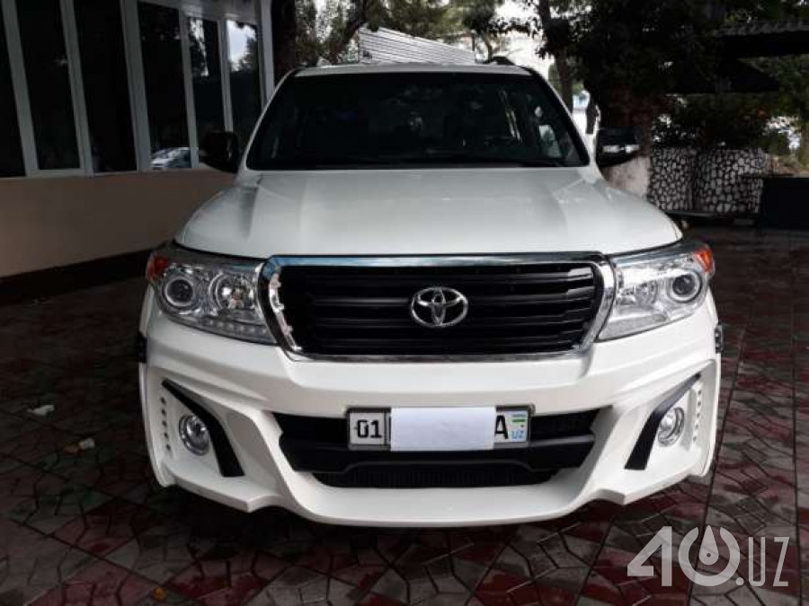 Toyota Land Cruiser 200 Series Рестайлинг 1