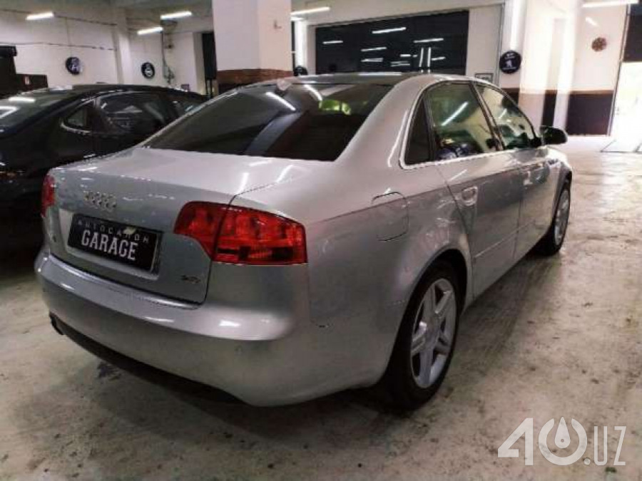 Audi A4 III (B7)