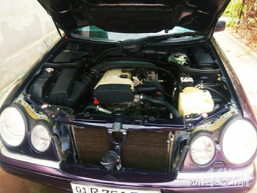 Mercedes-Benz E-klasse II (W210, S210)