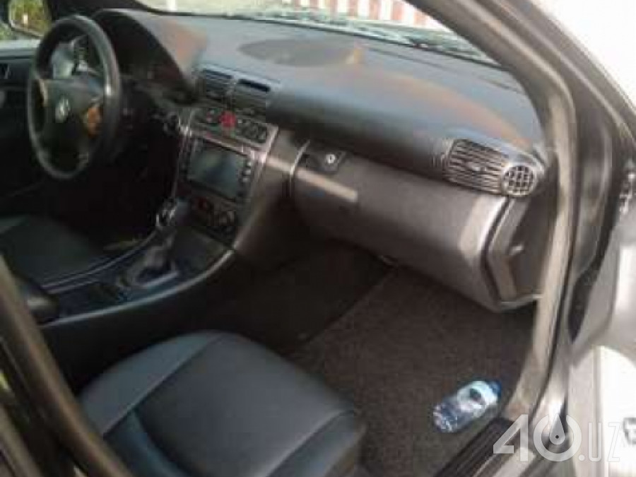 Mercedes-Benz C-klasse II (W203)