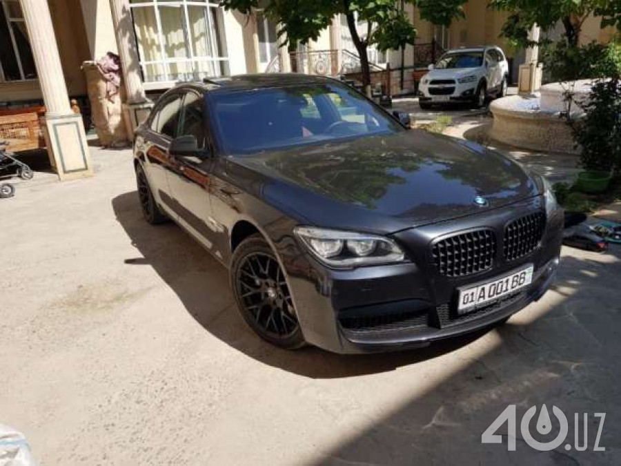 BMW 7 серия V (F01/F02/F04)