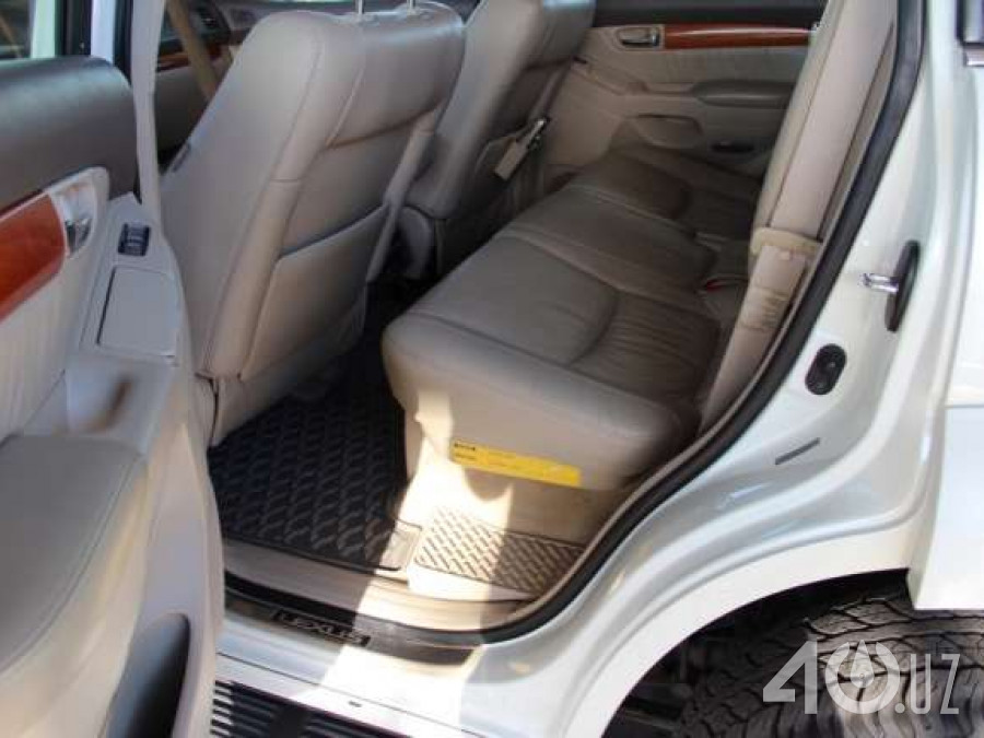 Lexus GX I