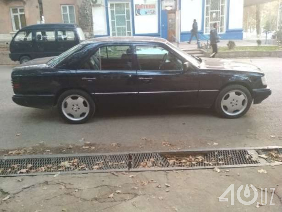 Mercedes-Benz E-klasse I (W124)