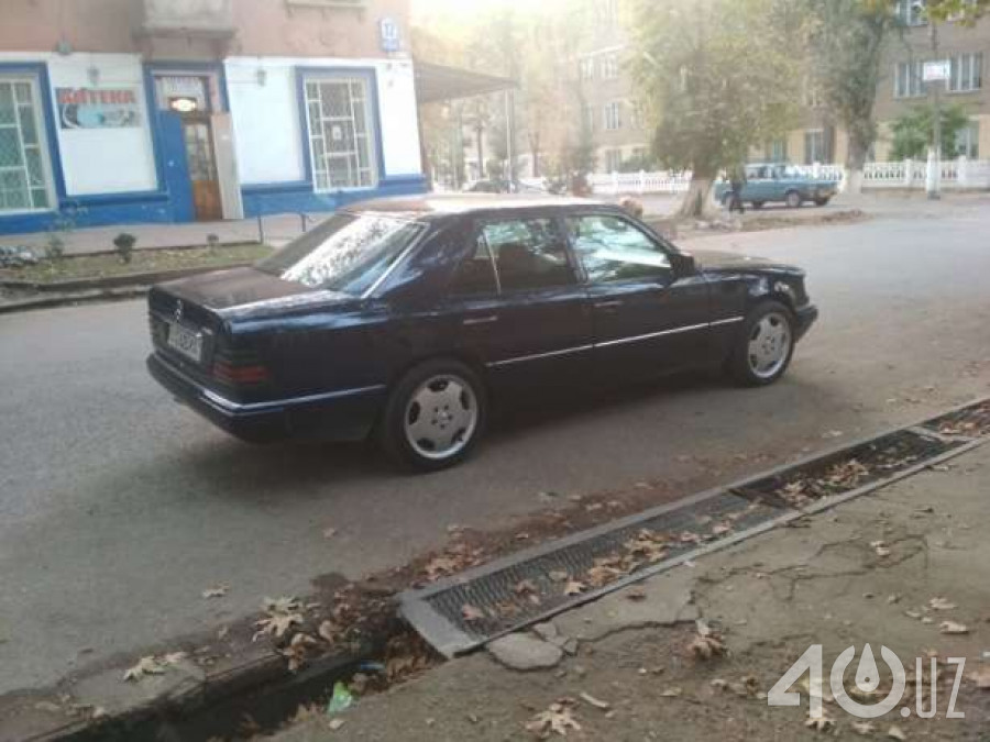Mercedes-Benz E-klasse I (W124)