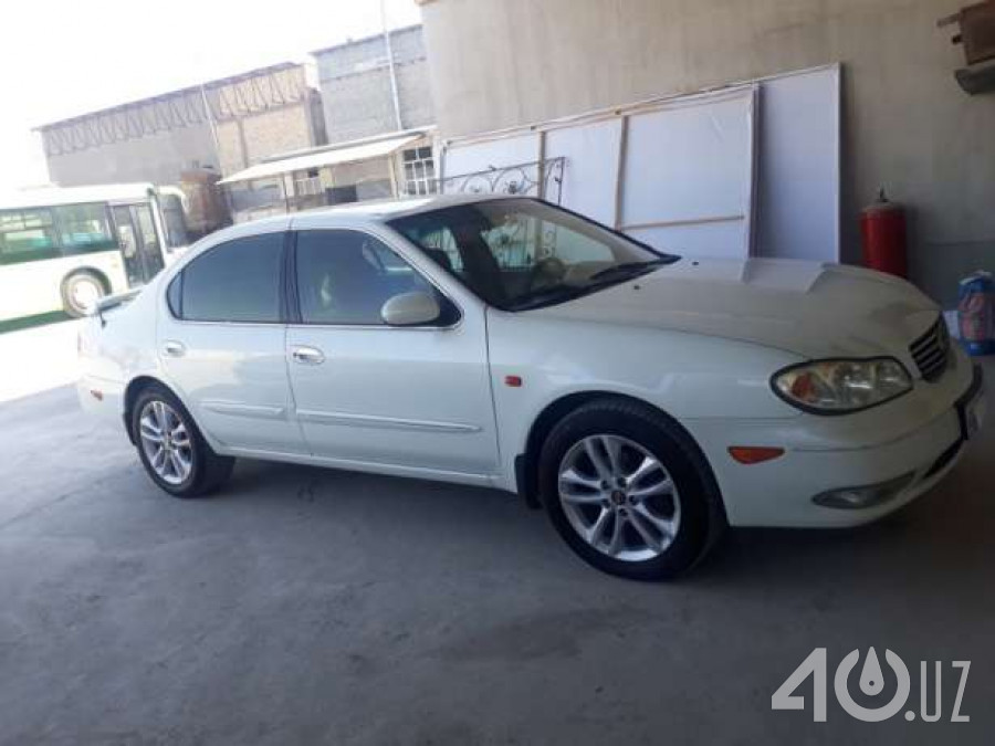 Nissan Maxima V (A33)