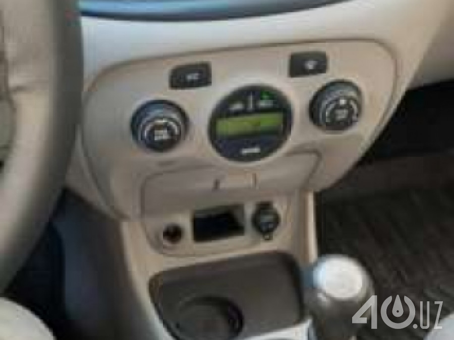 Hyundai Accent III
