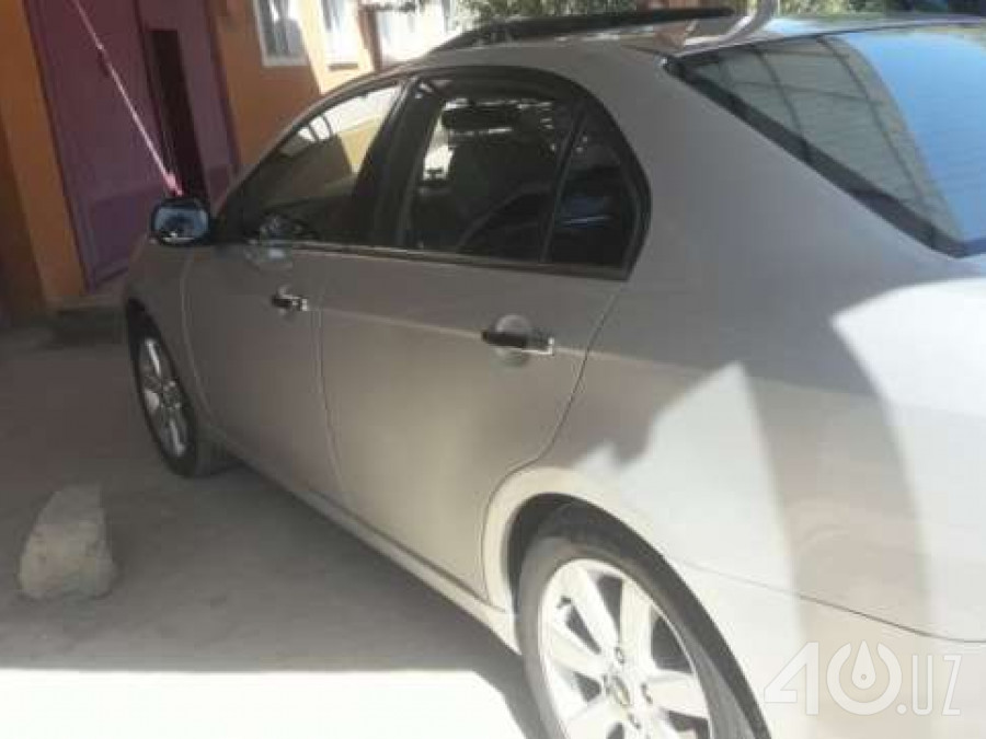Chevrolet Uz Epica I