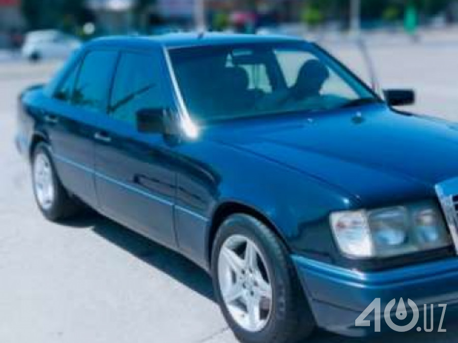 Mercedes-Benz W124