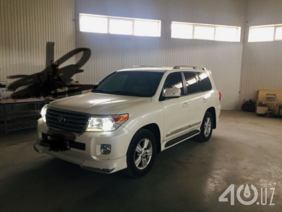 Toyota Land Cruiser 200 Series Рестайлинг 2