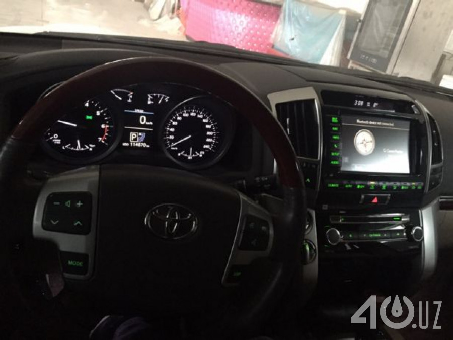 Toyota Land Cruiser 200 Series Рестайлинг 2