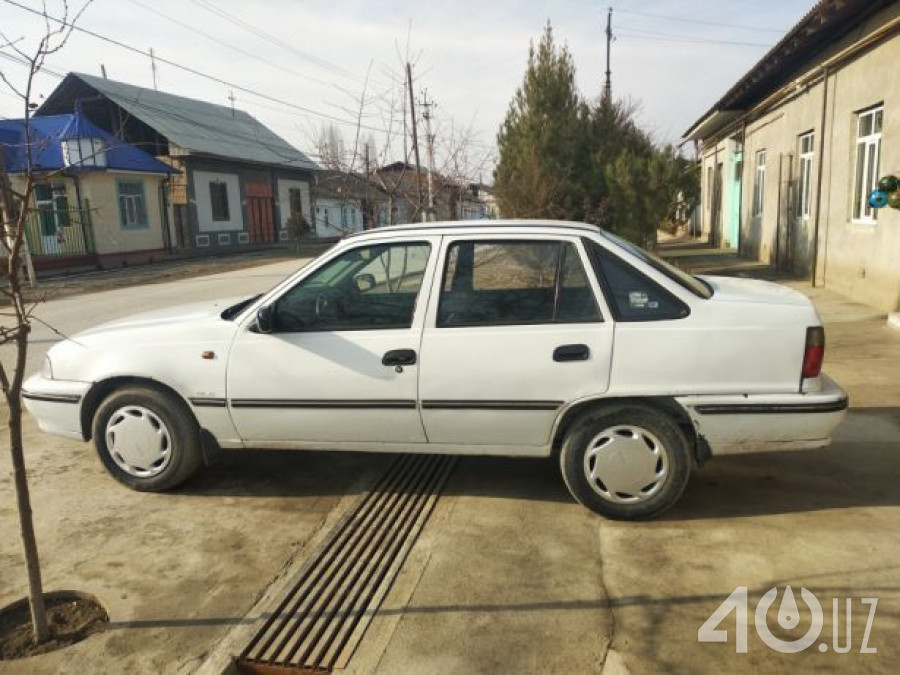 Daewoo Uz Nexia I (SOHC)