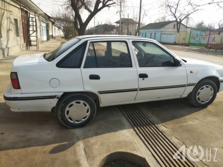 Daewoo Uz Nexia I (SOHC)