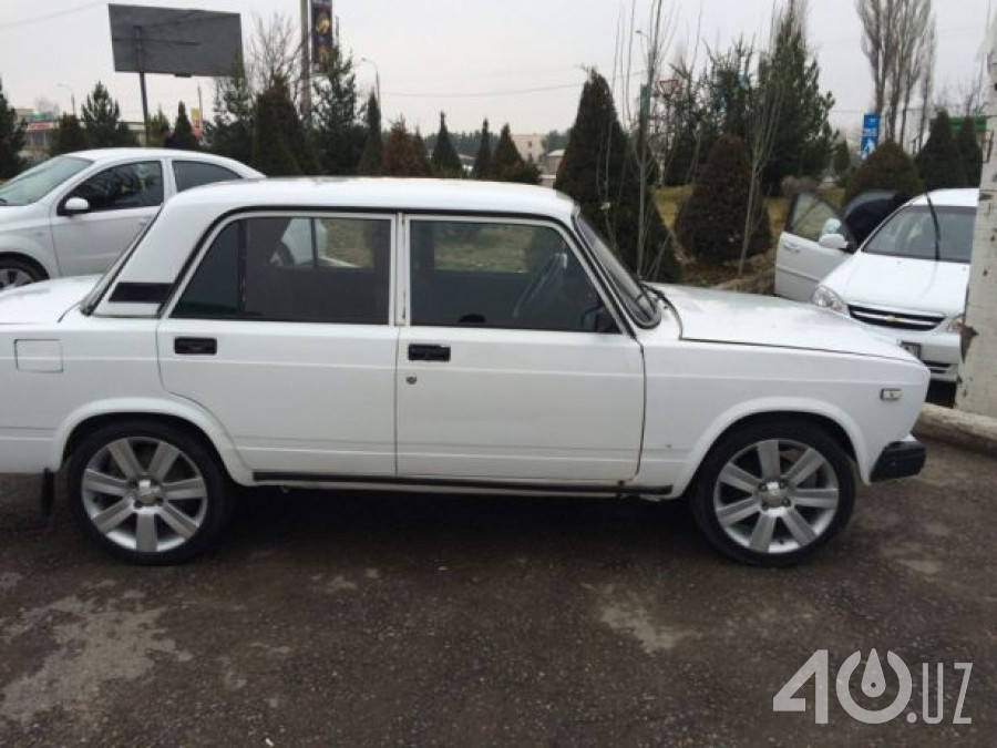LADA (ВАЗ) 2107