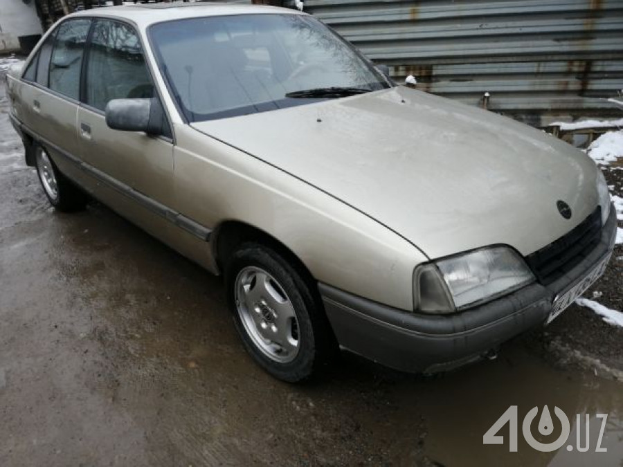 Opel Omega A