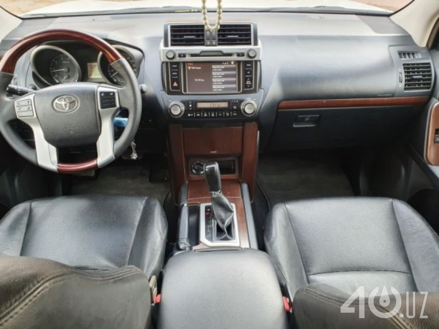 Toyota Land Cruiser Prado 150 Series Рестайлинг 1