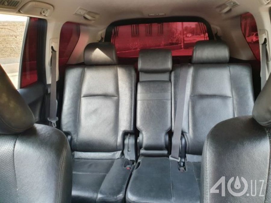Toyota Land Cruiser Prado 150 Series Рестайлинг 1