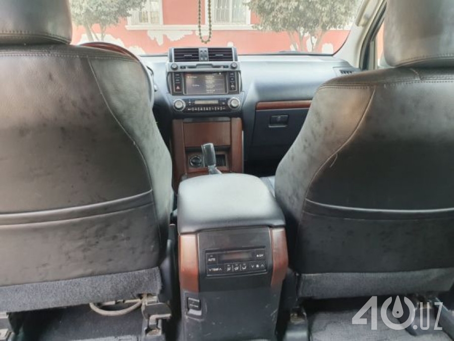 Toyota Land Cruiser Prado 150 Series Рестайлинг 1