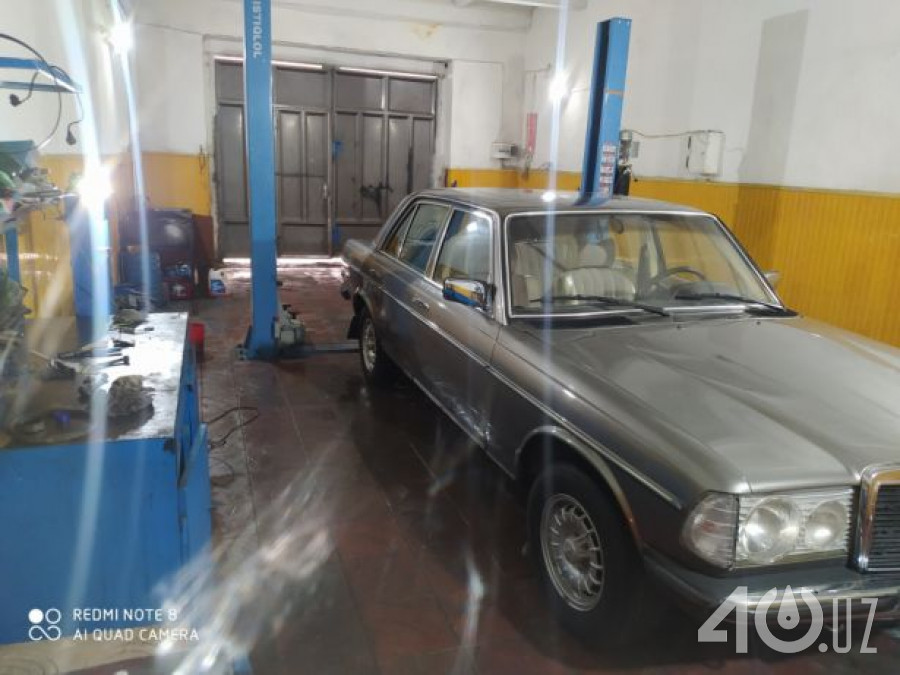 Mercedes-Benz 190 (W201)