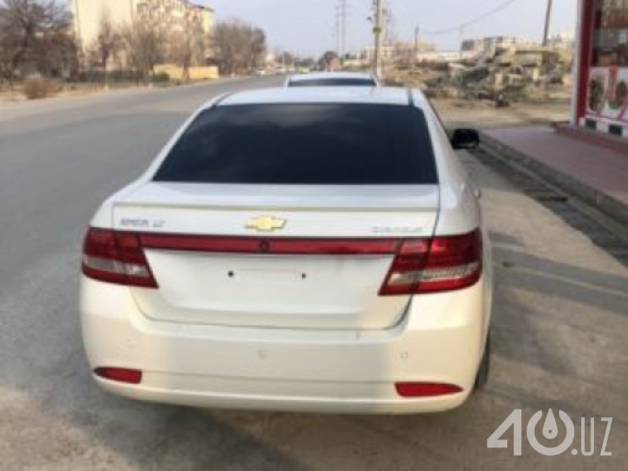 Chevrolet Uz Epica I