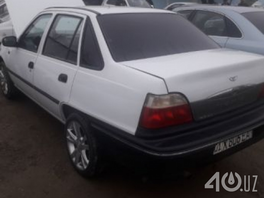 Daewoo Uz Nexia I (SOHC)