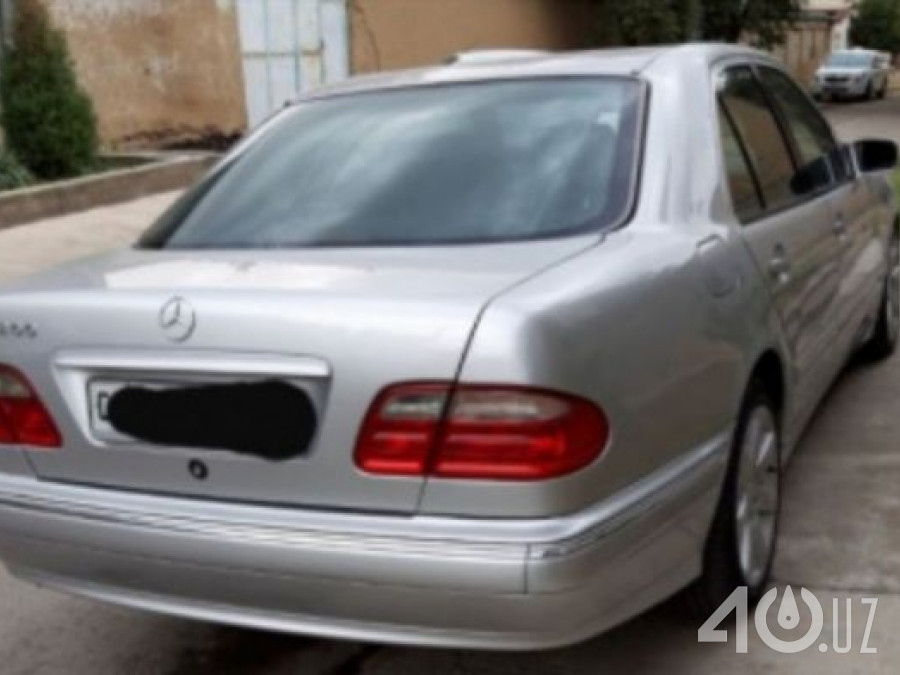 Mercedes-Benz E-klasse II (W210, S210)
