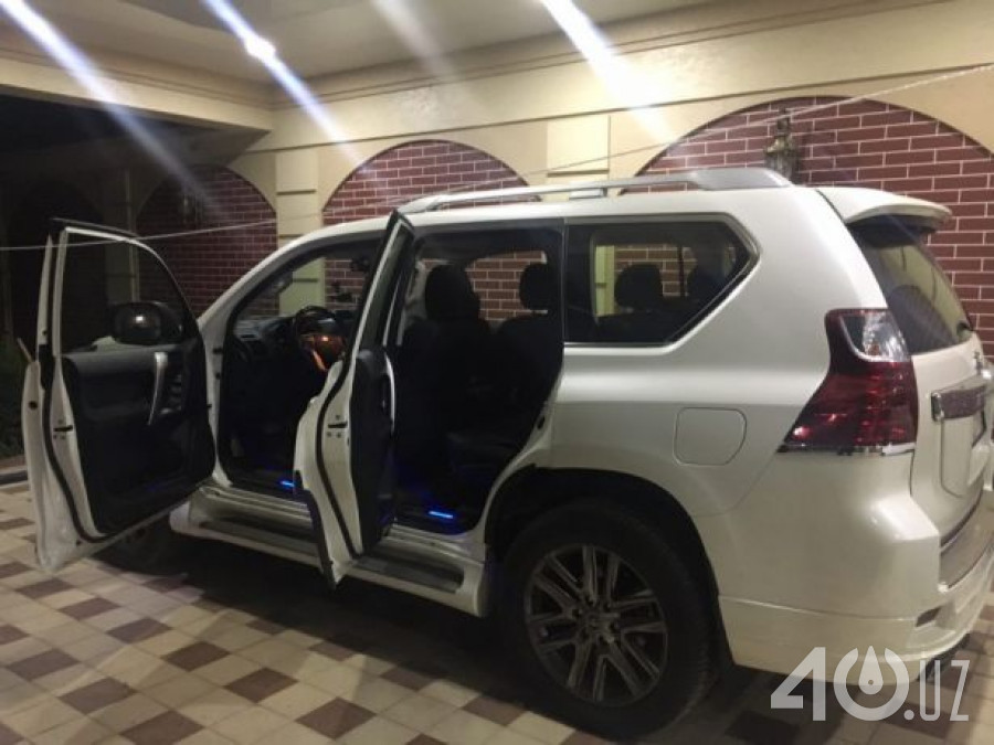 Toyota Land Cruiser Prado 150 Series Рестайлинг 1