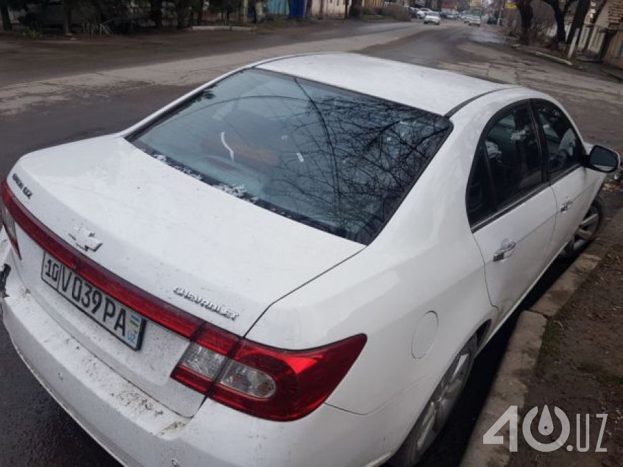 Chevrolet Uz Epica I