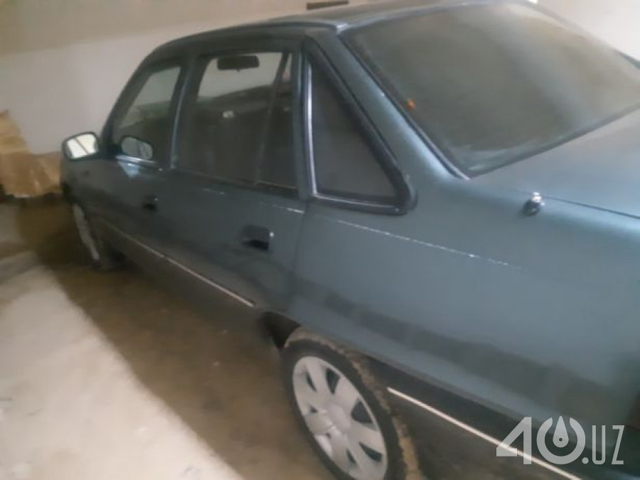 Daewoo Uz Nexia I (SOHC)
