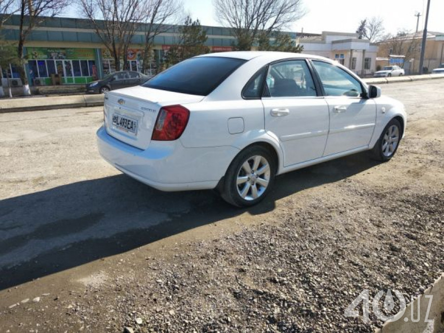 Chevrolet Uz Lacetti II (Gentra)
