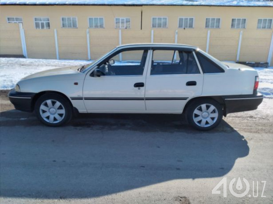 Daewoo Uz Nexia I (SOHC)