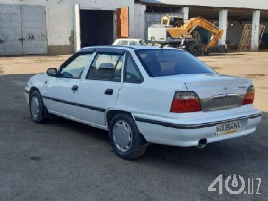 Daewoo Uz Nexia I (SOHC)