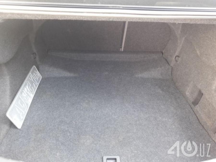 Chevrolet Uz Malibu I