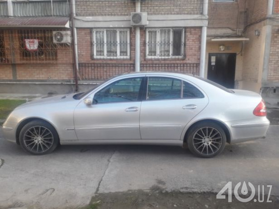 Mercedes-Benz E-klasse III (W211, S211)