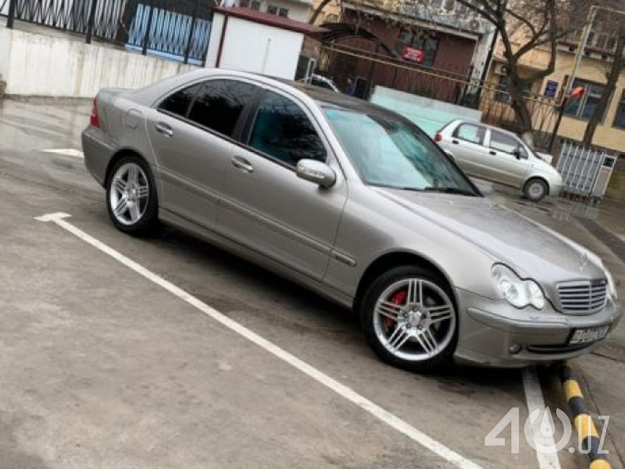 Mercedes-Benz C-klasse II (W203)