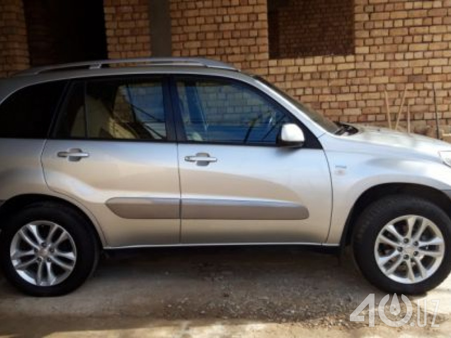 Toyota RAV 4 II (XA20) Рестайлинг