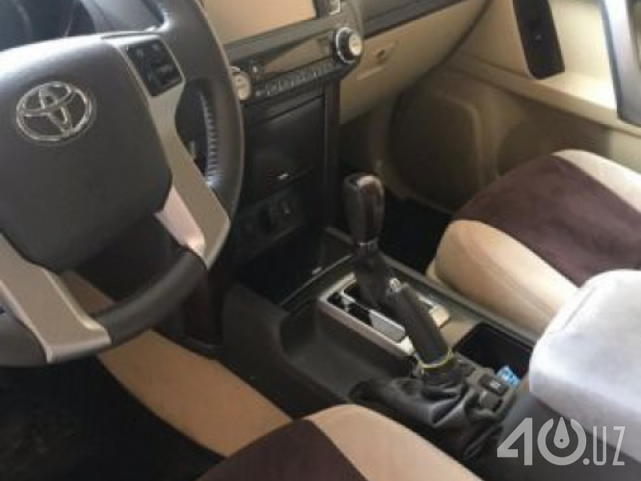 Toyota Land Cruiser Prado 150 Series Рестайлинг 1