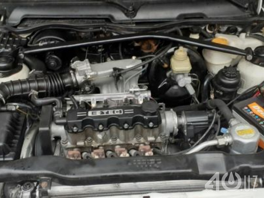 Daewoo Uz Nexia I (SOHC)