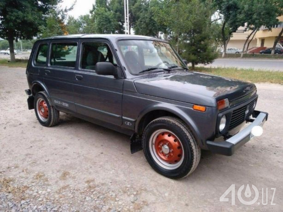 LADA (ВАЗ) 2131 (4x4)