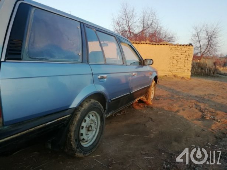 Mazda 323 III (BF)