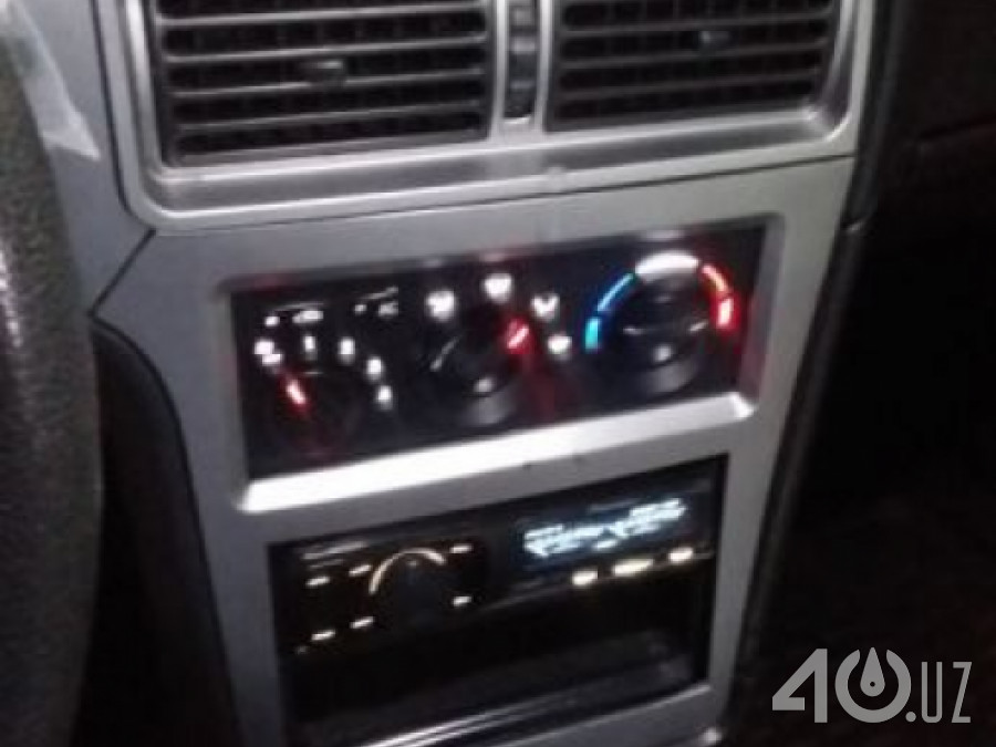Chevrolet Uz Nexia II