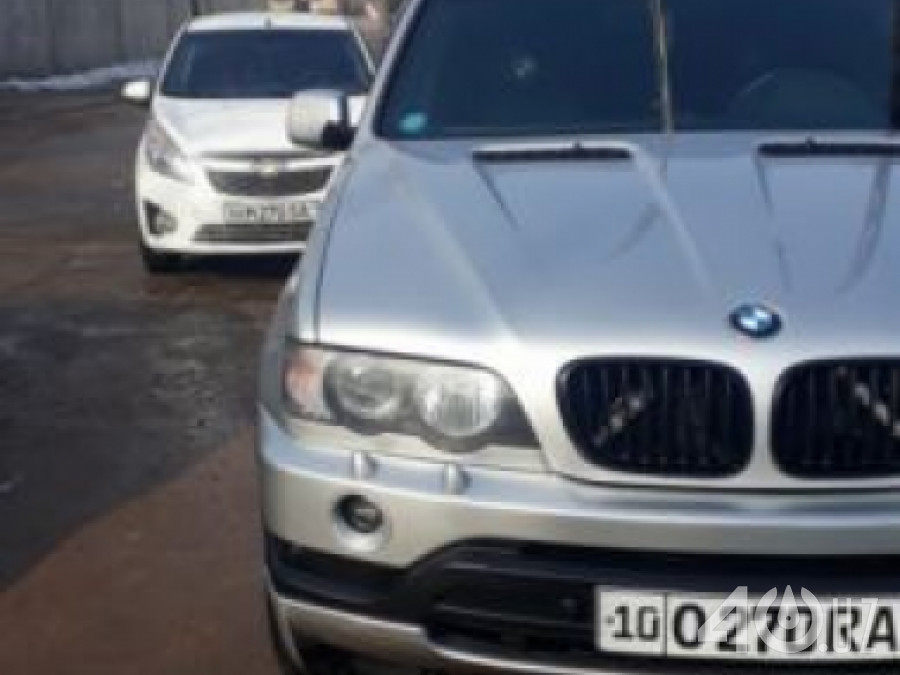BMW X5 I (E53)