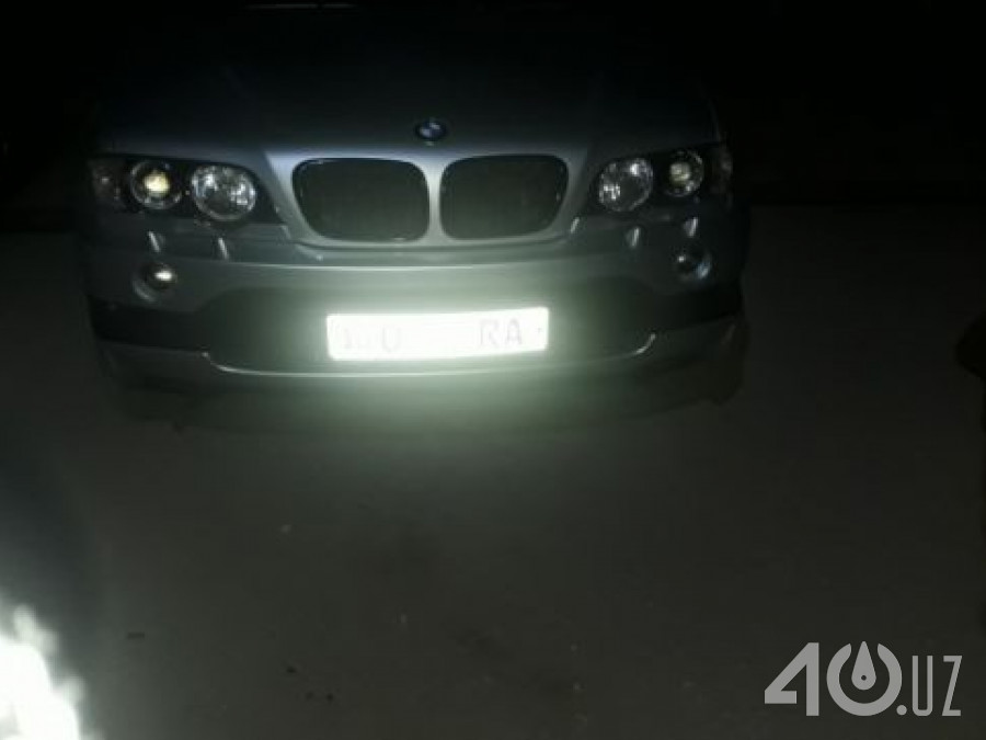 BMW X5 I (E53)