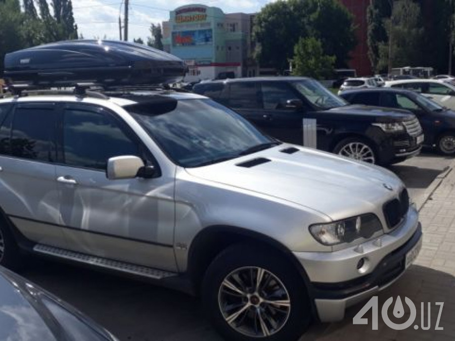 BMW X5 I (E53)