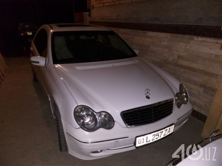 Mercedes-Benz C-klasse II (W203)