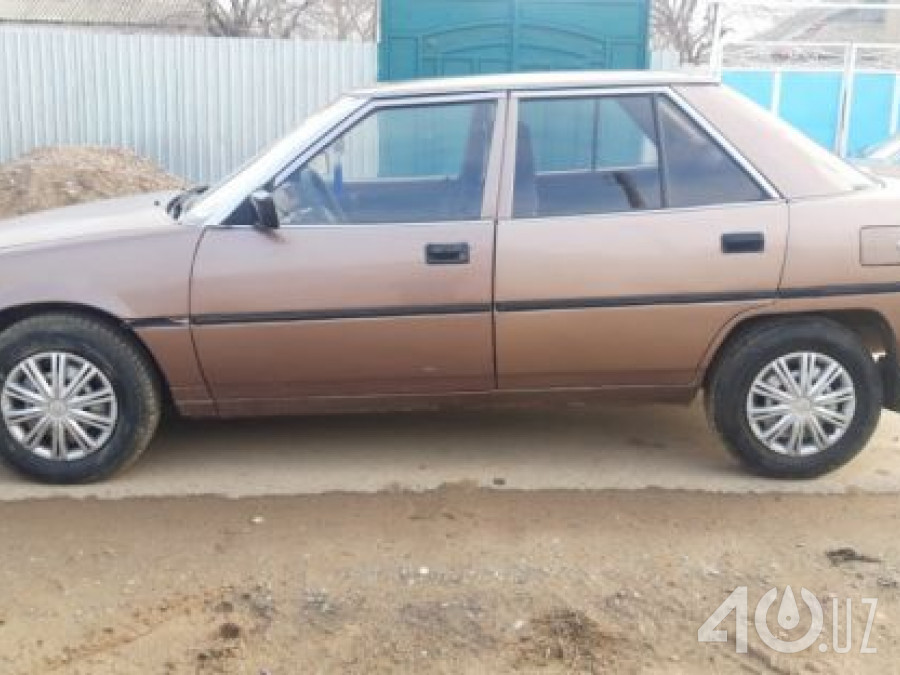 Mitsubishi Galant V