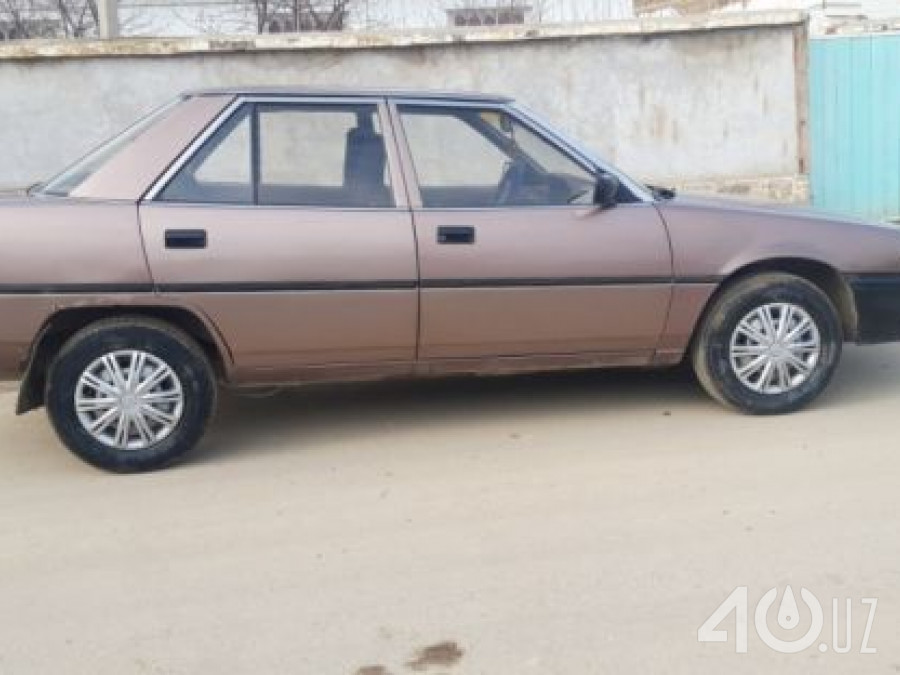 Mitsubishi Galant V