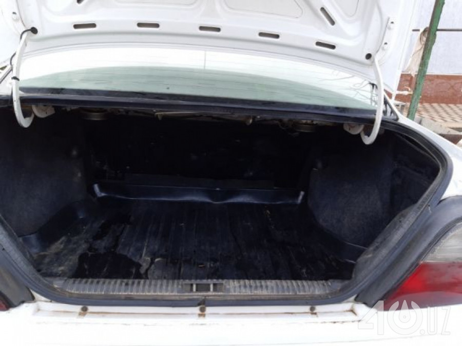 Daewoo Uz Nexia I (SOHC)