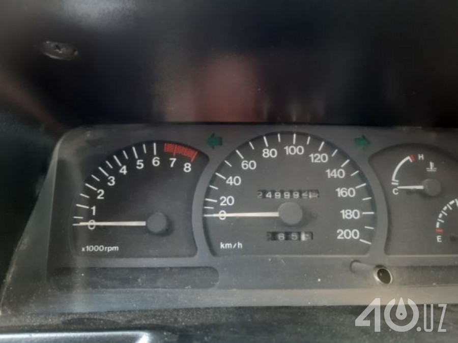 Daewoo Uz Nexia I (SOHC)