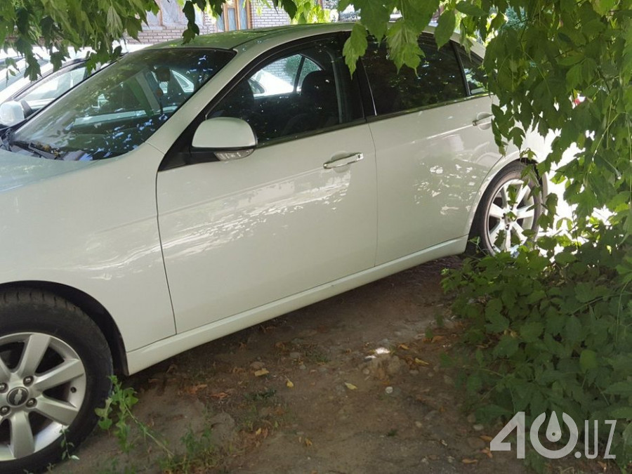Chevrolet Uz Epica I