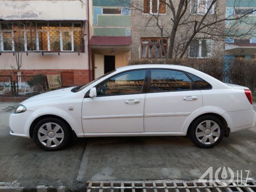 Chevrolet Uz Lacetti II (Gentra)